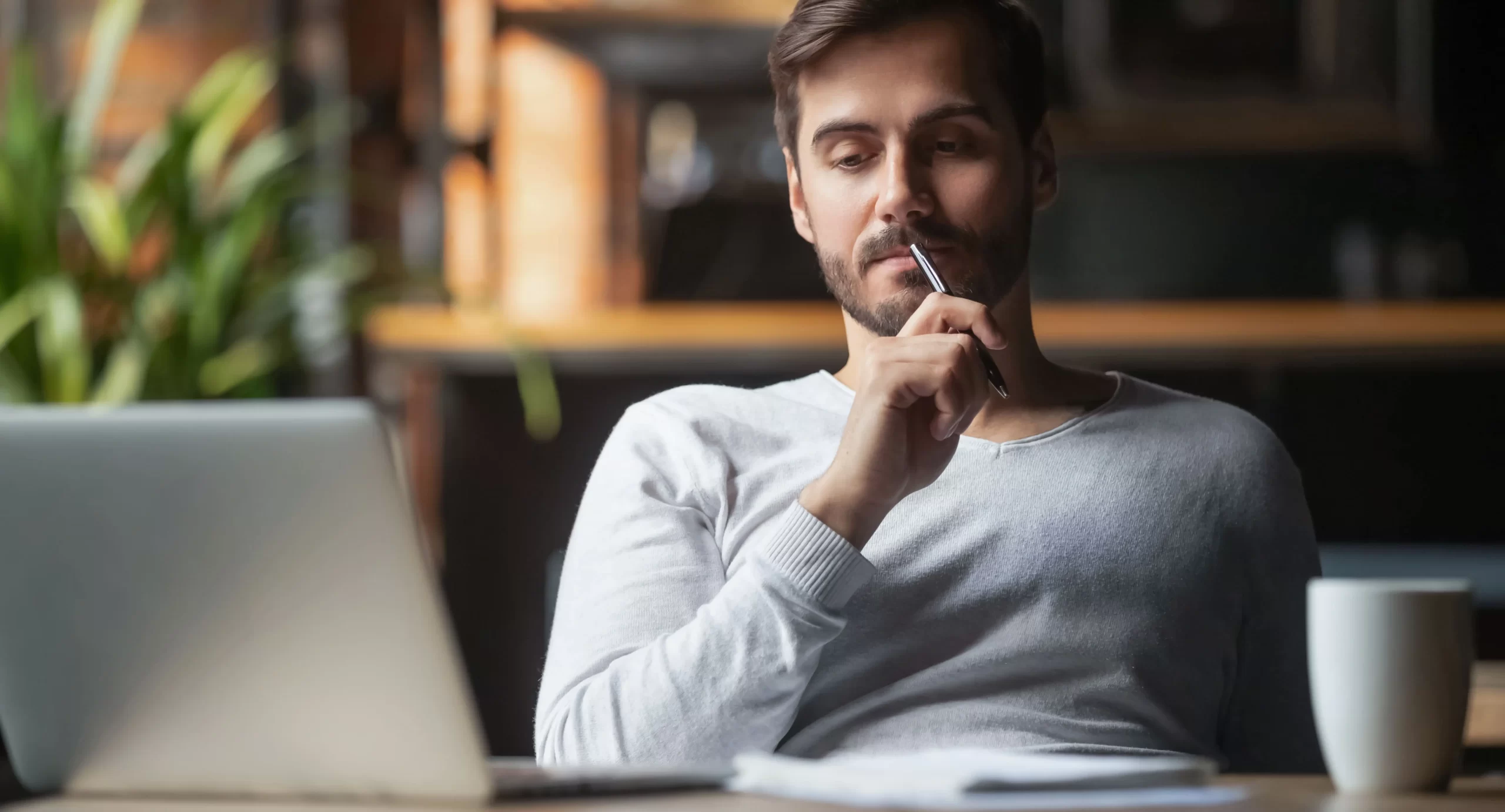 Qual a diferença de Microempresa e MEI?