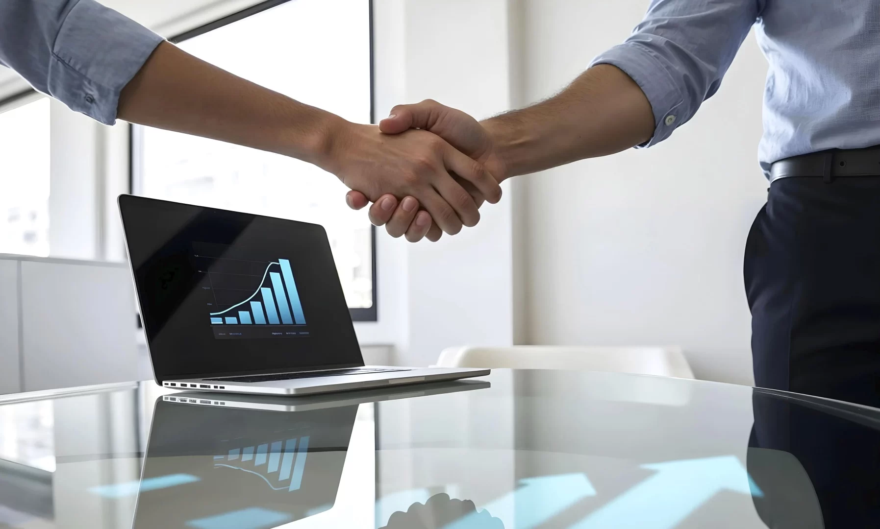 Estratégias de vendas B2B: 6 técnicas para ter mais clientes