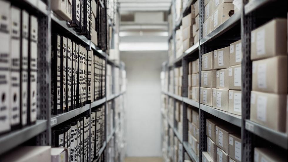 Como organizar o estoque e manter o controle? Como organizar estoque: controle de estoque é uma tarefa árdua que se torna mais leve com o ERP para organizar estoque e otimizar a gestão do seu negócio! como organizar um estoque