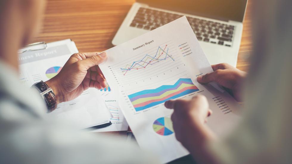 Gestão de estoque com qualidade: aprenda como fazer Aprender a fazer a gestão de estoque com qualidade na sua empresa é relativamente simples. Confira nosso artigo e os principais tópicos. gerir o estoque