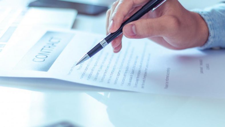 Relatório de Acompanhamento de Contrato