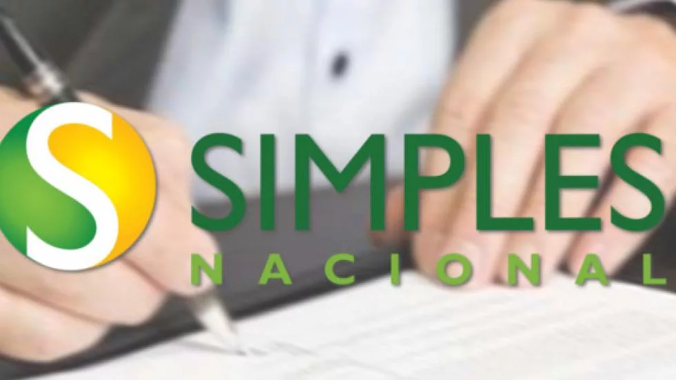Simples Nacional 2018: confira as novas tabelas e limites Um bom empreendedor é aquele que se previne e está preparado para as mudanças nas tributações. Conheça as novas tabelas e limites do simples nacional 2018 simples nacional tabelas e limites