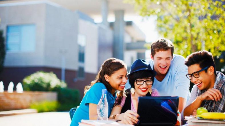 Software para gestão de faculdade