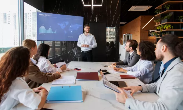 Como organizar a jornada de trabalho dos colaboradores da sua empresa